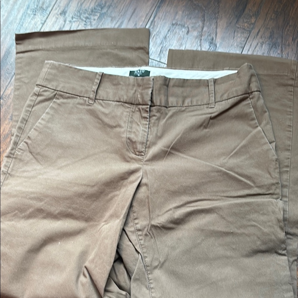 Women’s brown J Crew city fit chinos